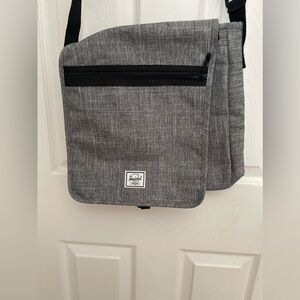 Herschel Supply Company Gray Crossbody Messenger Bag